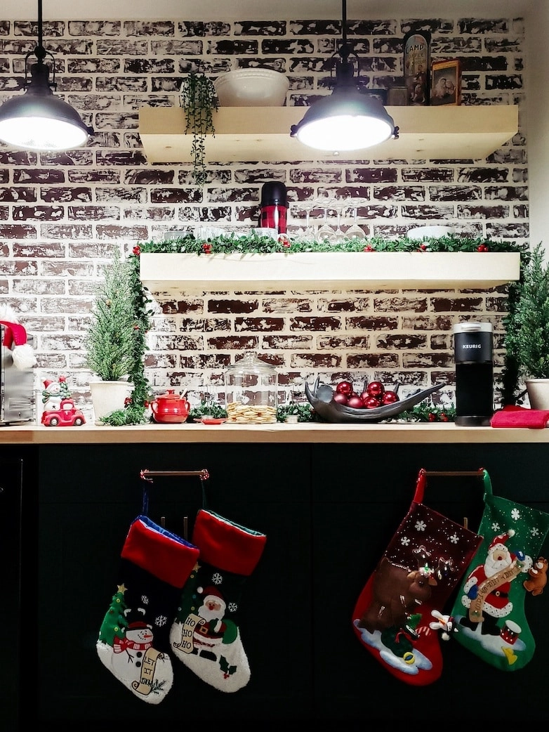 Dry bar nook with Christmas decorations