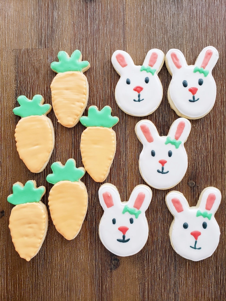 Carrot and bunny sugar cookies