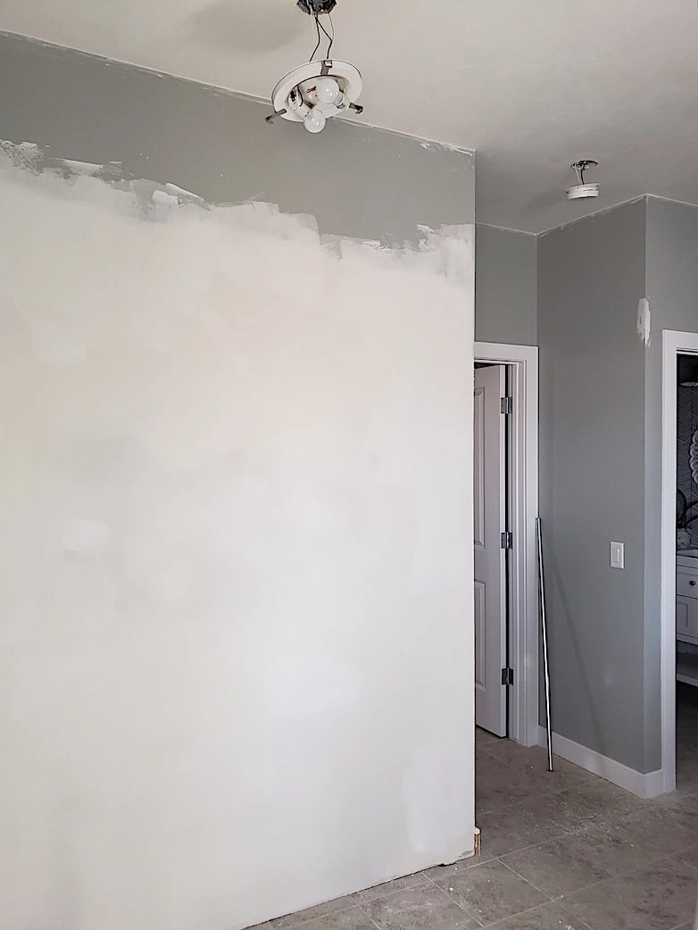 New wall in the DIY entryway makeover