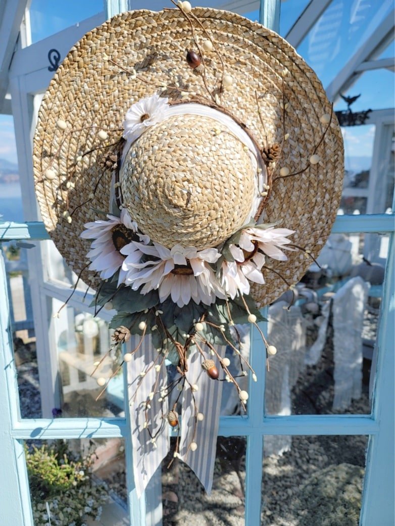 DIY garden hat