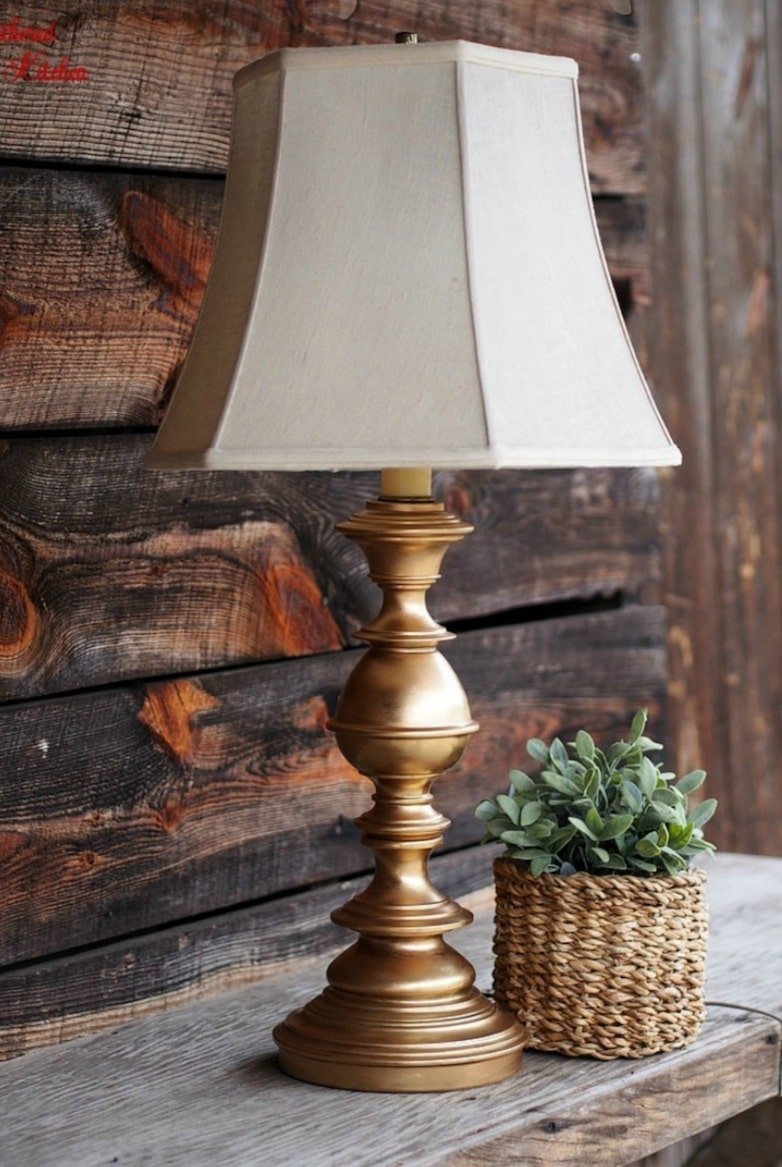 Brass table lamp