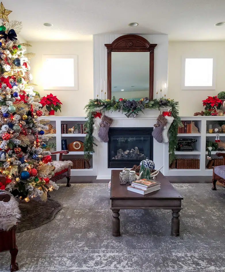 2021 Christmas home tour of the living room 