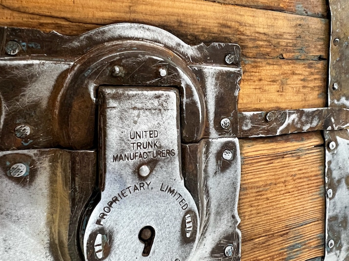 Lock of a vintage trunk