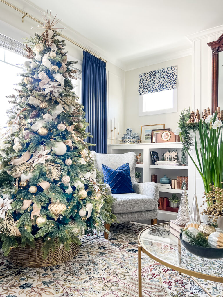 How to decorate your christmas tree better than ever before!