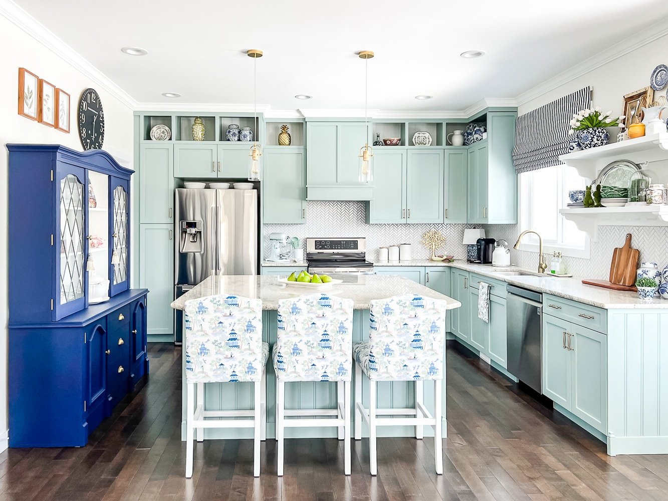 The end result after projects for a budget kitchen makeover.